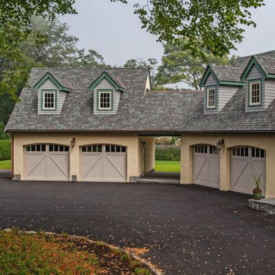 C.H.I. Garage Door Sales & Installation | B&W Garage Doors