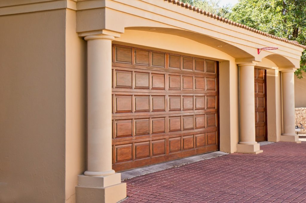 Garage Doors Installation | FAQs