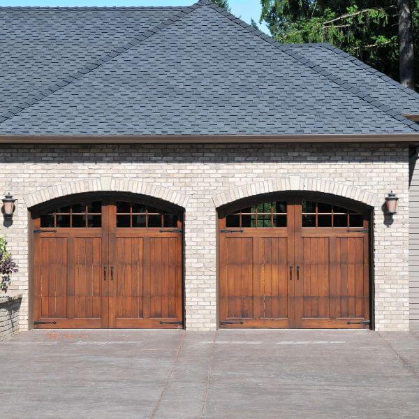 carriage style garage doors